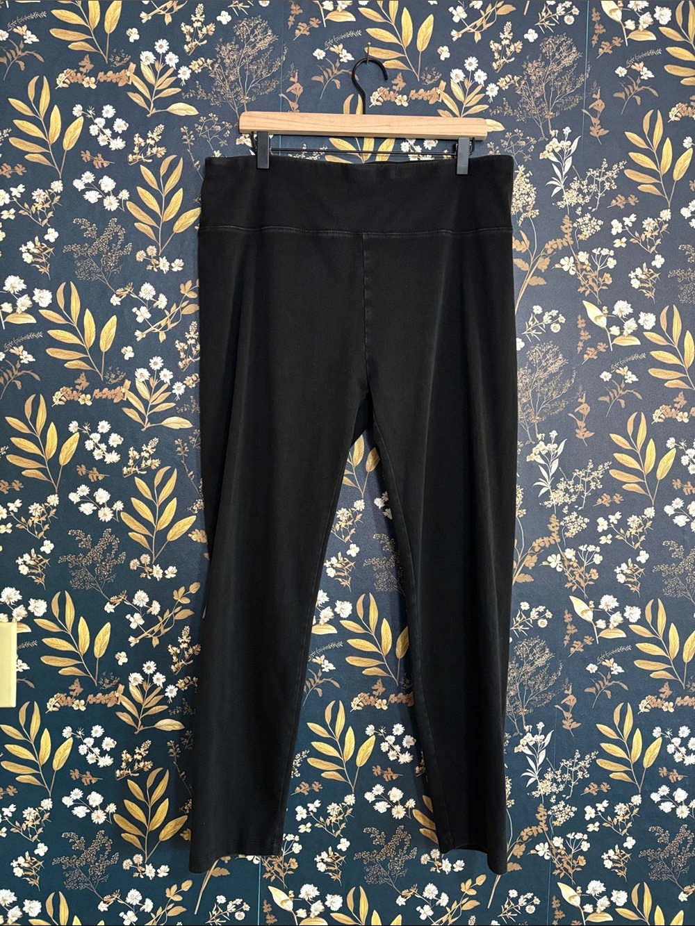 Soft Surroundings Black High-Rise Ponte Leggings Size 1X